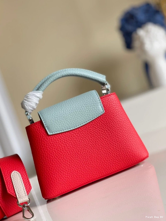 First bag ru MINI CAPUCINES VUITTON LOUIS 0805
